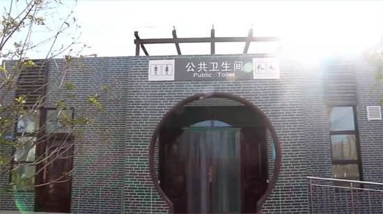 高新區(qū)首個智慧公廁正式亮相，“顏值+智商”雙升級
