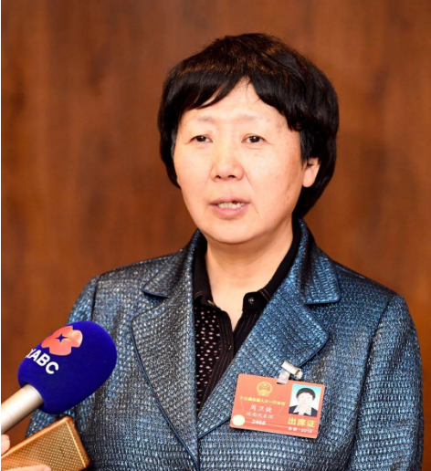 加速器質(zhì)譜實驗室負(fù)責(zé)人——周衛(wèi)健院士